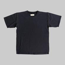 Lade das Bild in den Galerie-Viewer, Ash Double Inside Out T-Shirt
