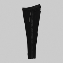 将图片加载到图库查看器，Track Slack Pants

