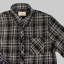 Lade das Bild in den Galerie-Viewer, Tweed Overshirt
